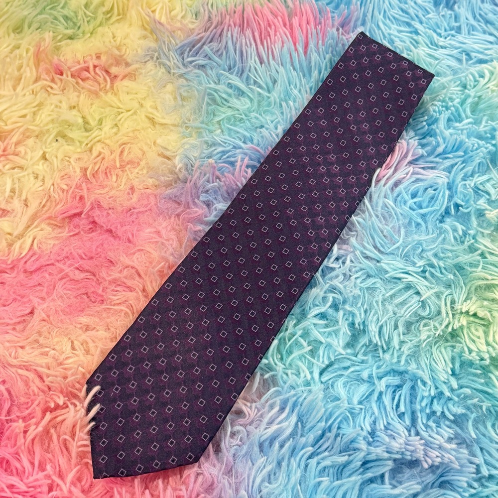 Disney Parks Necktie Mens OS Purple Silk Mickey Mouse Geometric Tie Excellent
